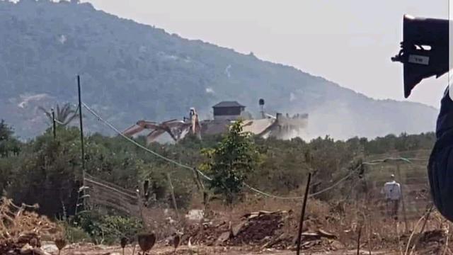 Снос дома в Сахнине