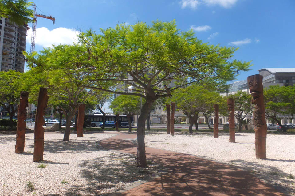 Корейский парк в Холоне