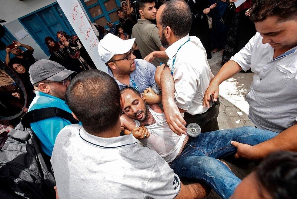 Демонстрация у штаб-квартиры UNRWA в Газе. Фото: AFP