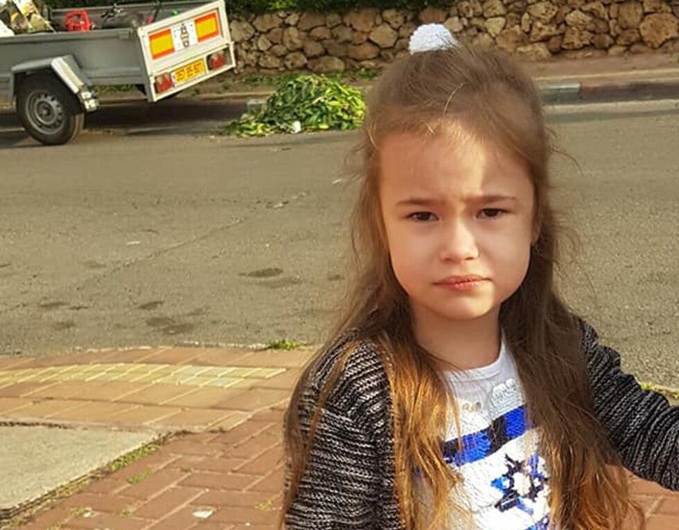 5-летняя Роксолана Калюжнаяnullnull 5-летняя Роксолана Калюжная