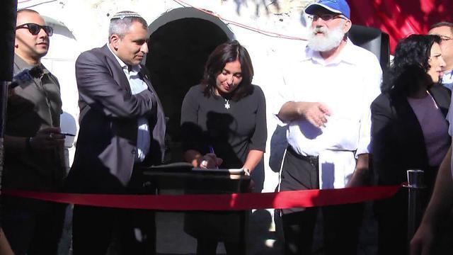 Ministers Regev and Elkin at the ceremony