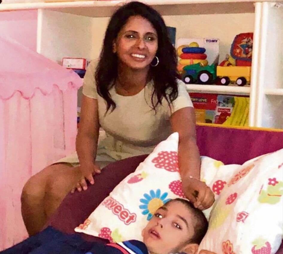 Мейрав и Яир Холандер. Фото: семейный альбом