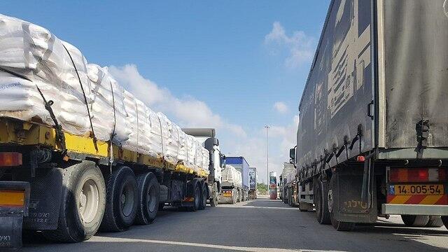 Грузы опять пошли в Газу. Фото: Барэль Эфраим