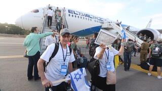 נחיתת מטוס עולים מארה"ב