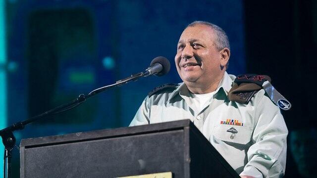 Гади Ашкенази. Фото: пресс-служба ЦАХАЛа (צילום: דובר צה"ל) Гади Ашкенази. Фото: пресс-служба ЦАХАЛа