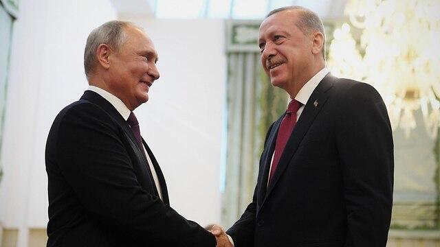 Putin (L) and Erdogan