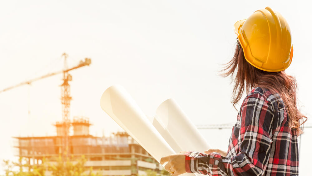 There currently is a ban on employing women as foreign workers in the construction industry (Photo: Shutterstock) אילוסטרציה תכנון ובנייה
