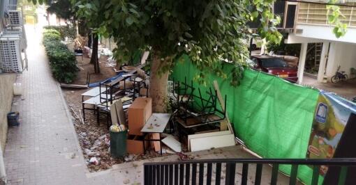 Так выглядит двор для прогулок. Фото из личного архива (Фото из личного архива) Так выглядит двор для прогулок. Фото из личного архива