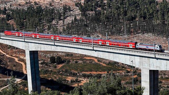 New high-speed rail (צילום: AFP) New high-speed rail
