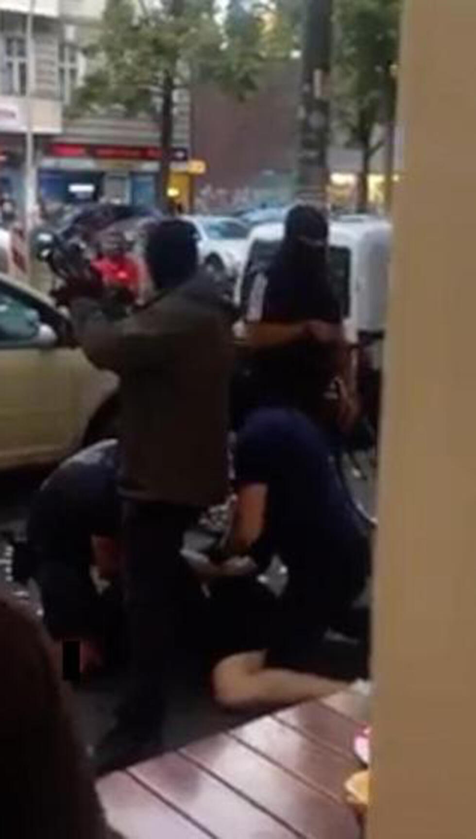 Screenshot of arrestnullnull Screenshot of arrest