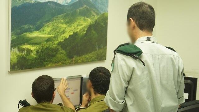 Военнослужащие подразделения 3060. Фото: пресс-служба ЦАХАЛа (צילום: דובר צה"ל) Военнослужащие подразделения 3060. Фото: пресс-служба ЦАХАЛа