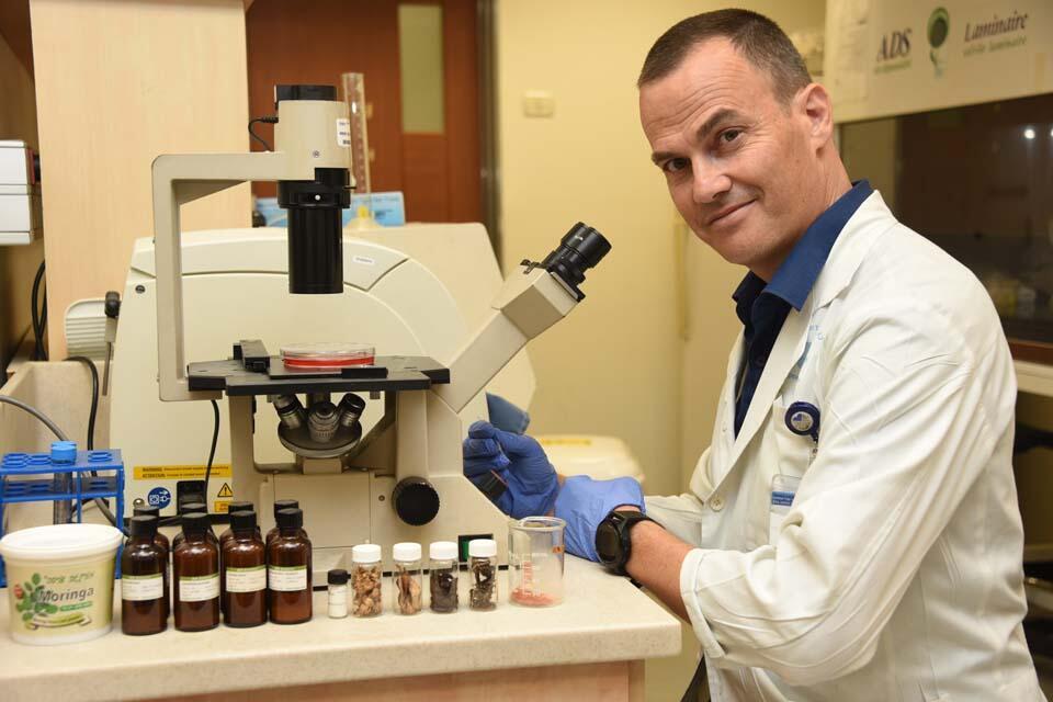 Доктор Шахар Лев-Ари, пресс-служба больницы "Ихилов" (Фото: пресс-служба "Ихилов") Доктор Шахар Лев-Ари, пресс-служба больницы "Ихилов"