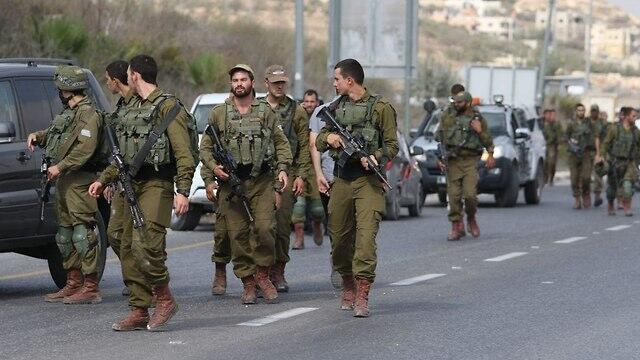 На месте теракта в Самарии. Фото: Шломо Мелет, TPS