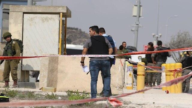 На месте теракта в Самарии. Фото: Шломо Мелет, TPS