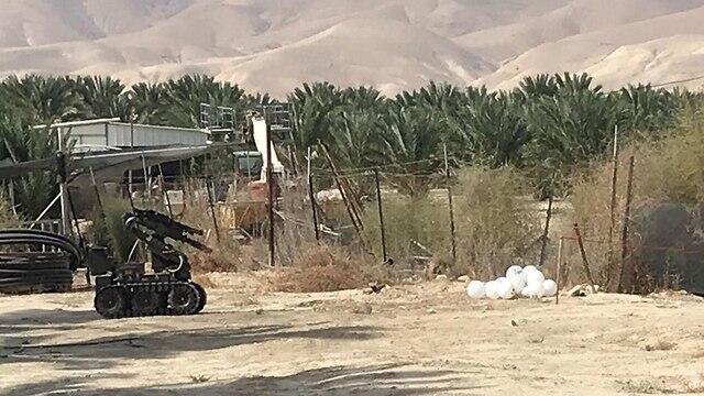 Шары-поджигатели в Иорданской долине