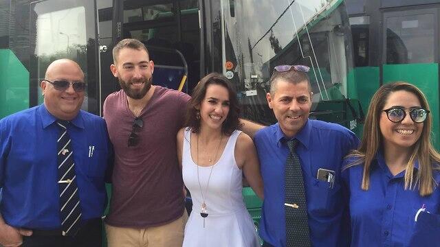 Участники необычного торжества. Фото: Моран Цвибель