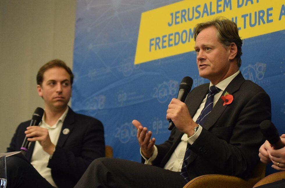 Matthew James Offord, Parliament member from the UK Conservative Party, who spoke in the meeting. (צילום: יוני ריקנר) Matthew James Offord, Parliament member from the UK Conservative Party, who spoke in the meeting.