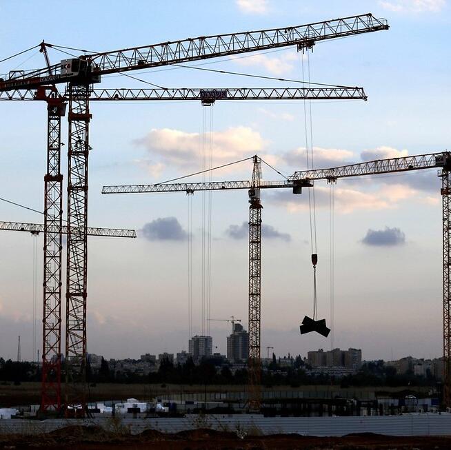 בנייה מנוף מנופים כרמי גת קריית גת בניין בניינים