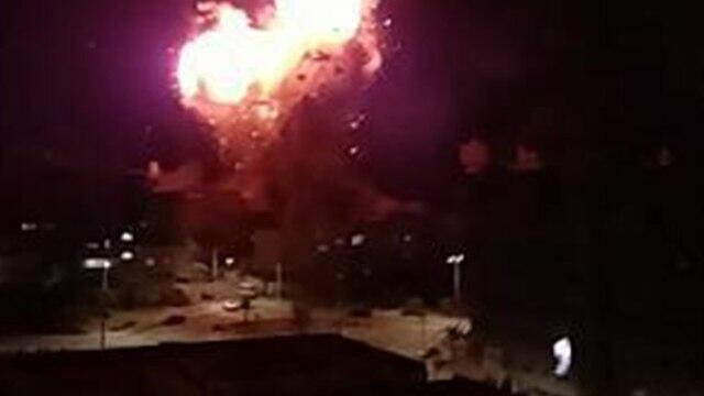 Бомбардировка здания, где находился телеканал "Аль-Акса"nullnull Бомбардировка здания, где находился телеканал "Аль-Акса"