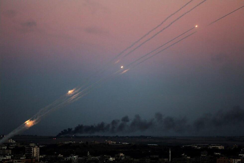 Palestinian terrorists fire rocket barrages from Gaza