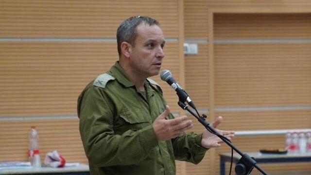 Элиэзер Толедано в школе