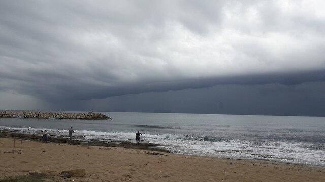 Пляж в Нагарии. Фото: Ами Бускила