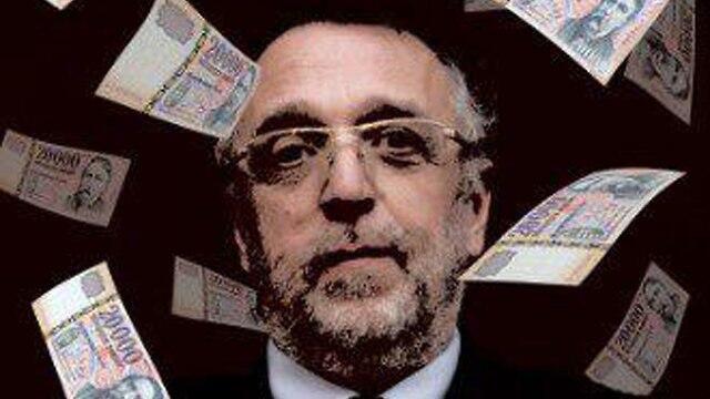 The infamous cover featuring Heisler