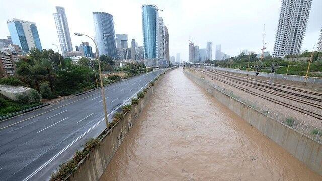 Аялон. Фото: Шауль Голан (צילום: שאול גולן) Аялон. Фото: Шауль Голан