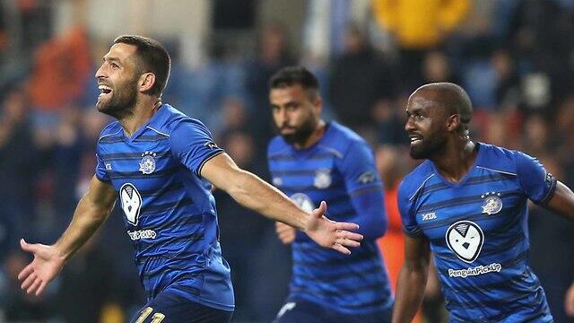 "Маккаби". Фото: Реувен Шварц (צילום: ראובן שוורץ) "Маккаби". Фото: Реувен Шварц