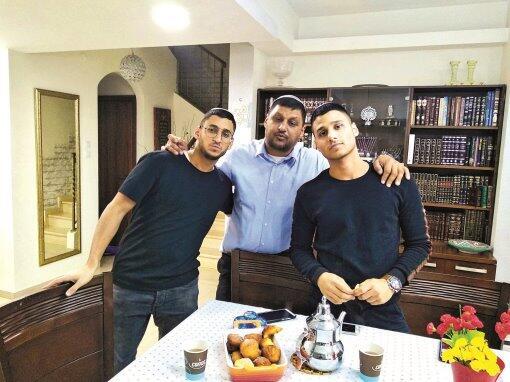 Шарон Нахшони с сыновьями. Фото: личный архив