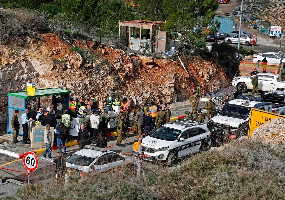 Теракт у Гиват-Асаф. Фото: AFP