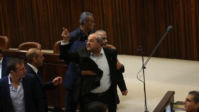 Ахмeд Тиби не согласен с законом о высылке семей террористов. Фото: Алекс Коломойский