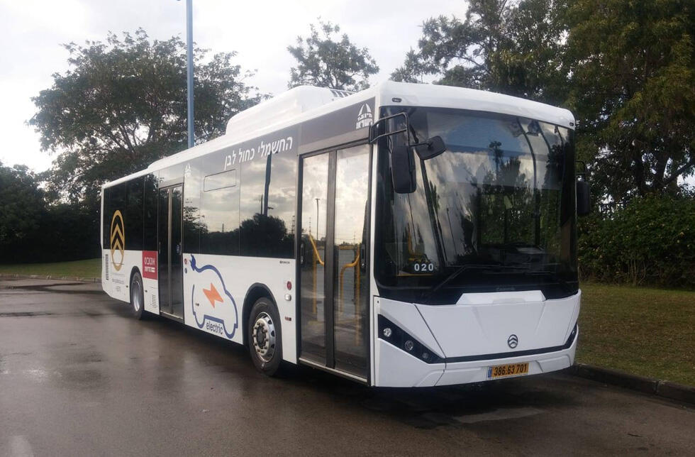 Автобус "Меркавим". Фото: личный архив (Фото: личный архив) Автобус "Меркавим". Фото: личный архив