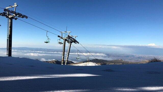 Высота снежного покрова - 15 см