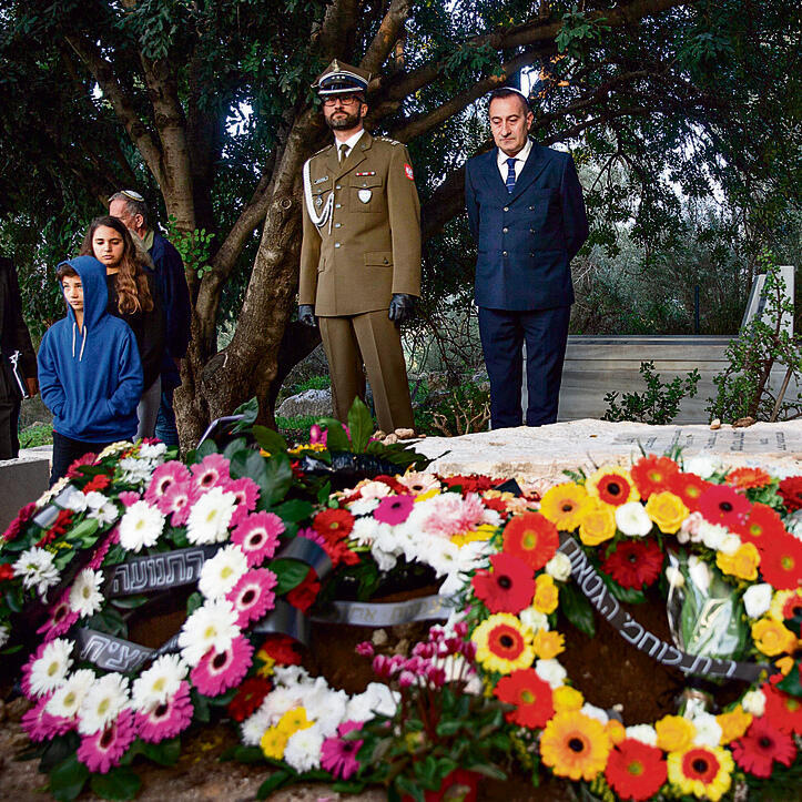  Funeral of Simcha Rotem, December 24, 2018