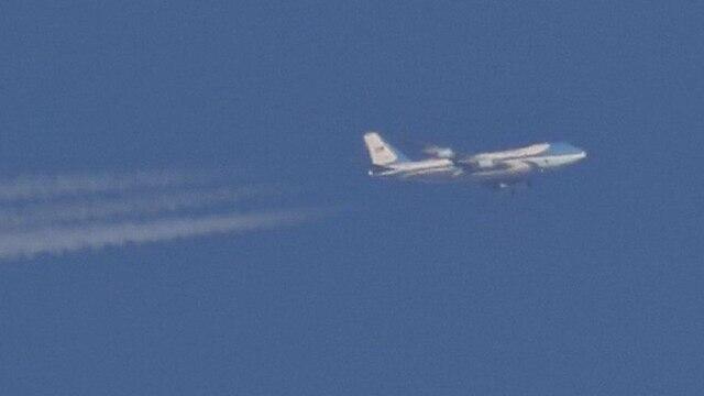 Air Force One над Шеффилдом. Фото: Алан Мелой (Alan Meloy)