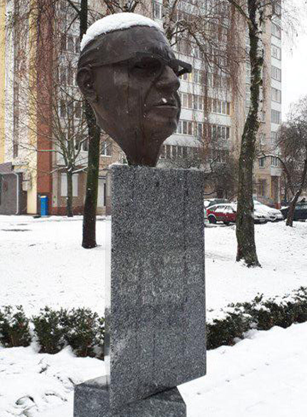 Бюст Менахема Бегина в центре Бреста. Фото: Давид Шехтер
