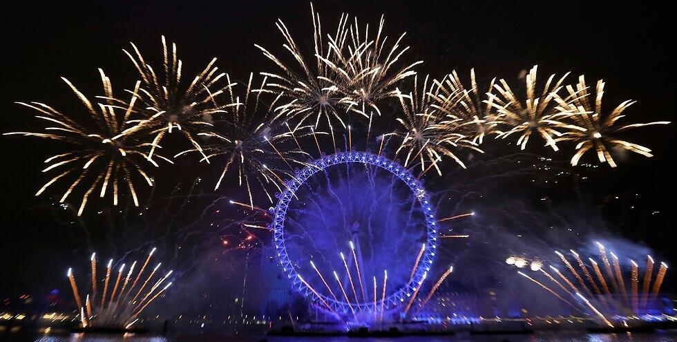 London welcomes the new year, December 31, 2018