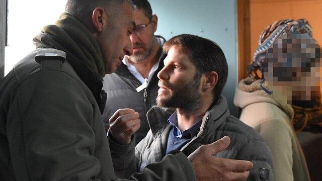 MK Bezalel Smotrich in Amona during the evacuation