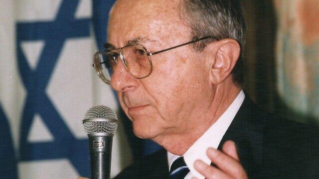 Moshe Arens