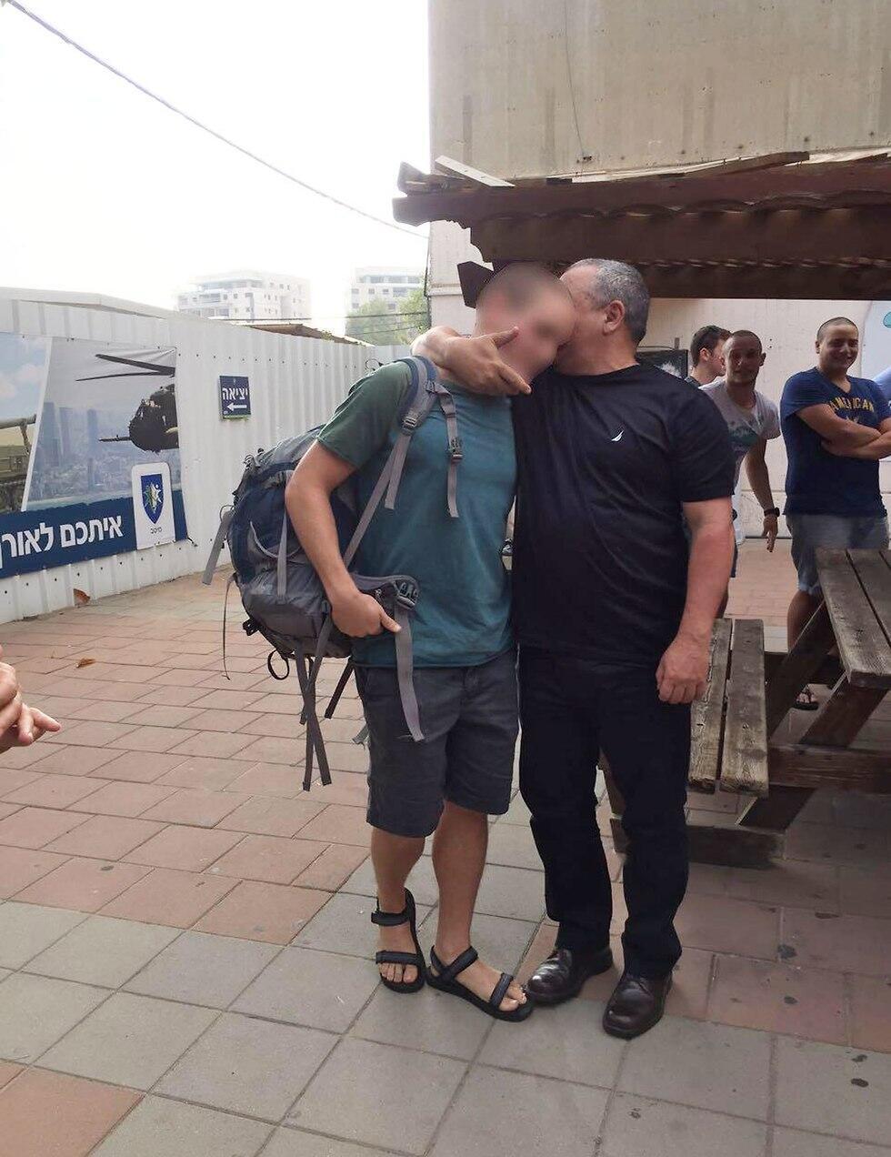 Младший сын идет в армию