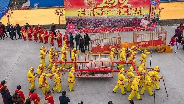 Торжественная процессияnullnull Торжественная процессия