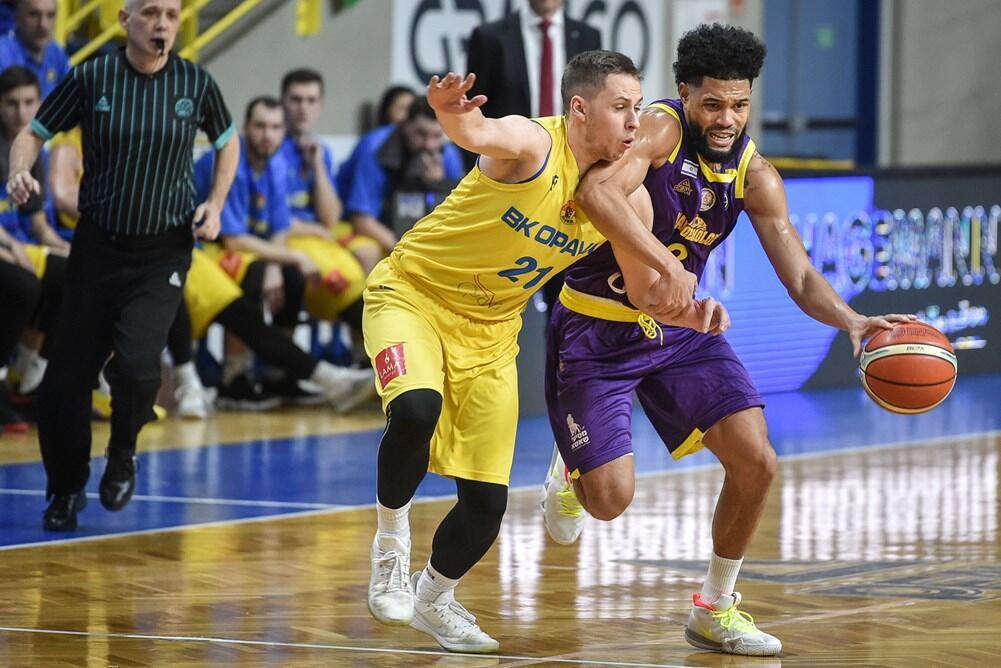 Холон против Опавы. Фото: FIBA (צילום: FIBA.COM) Холон против Опавы. Фото: FIBA