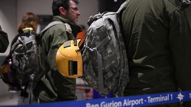 Поисково-спасательная группа перед вылетом в Бразилию. Фото: пресс-служба ЦАХАЛа