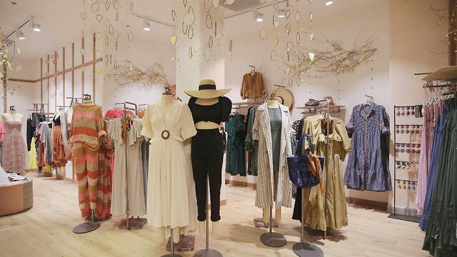 Цены на одежду бренда в Израиле значительно выше американских nullnull Цены на одежду бренда в Израиле значительно выше американских