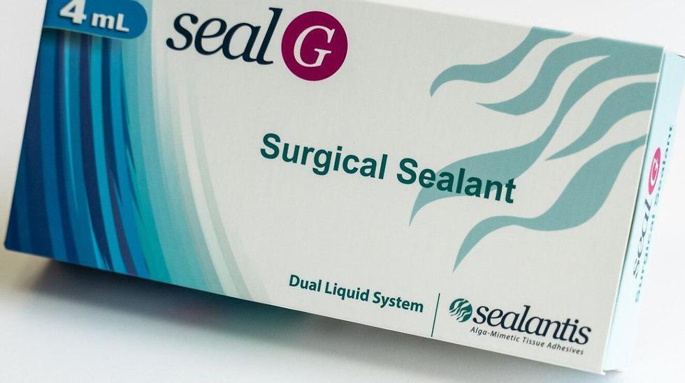 Тот самый уникальный клей. Фото: Ницан Зоар (Технион)