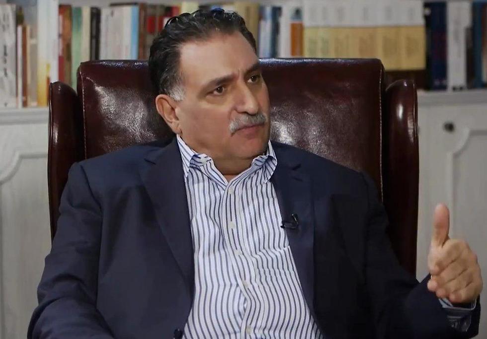 Dr. Azmi Bishara Dr. Azmi Bishara