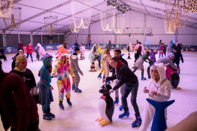 На открытии комплекса IceEat. Фото: Рики Рахман