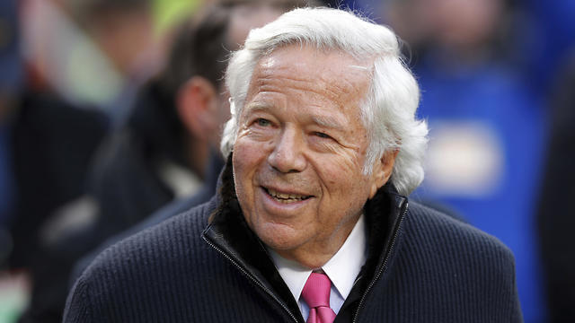 רוברט קראפט (צילום: AP) רוברט קראפט