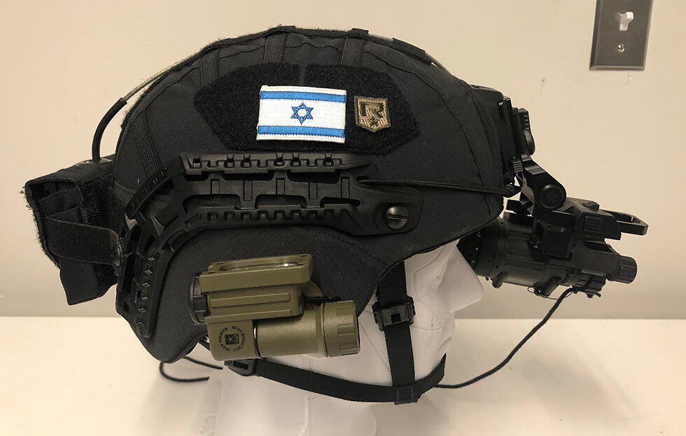 Керамический бронежилет. Фото: пресс-служба ЦАХАЛа (צילום: דובר צה"ל) Керамический бронежилет. Фото: пресс-служба ЦАХАЛа